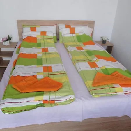 Very Good Location Hunedoara Exterior photo