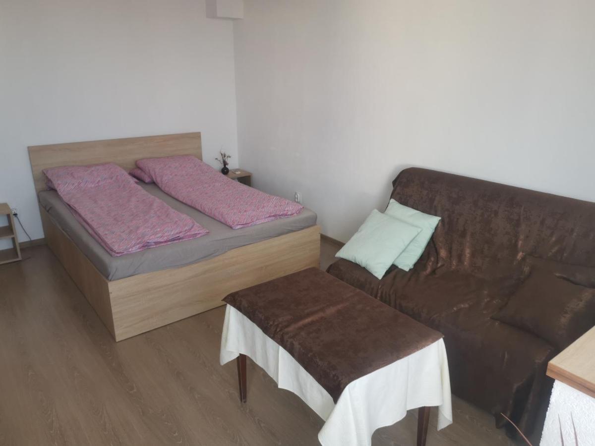 Very Good Location Apartment *